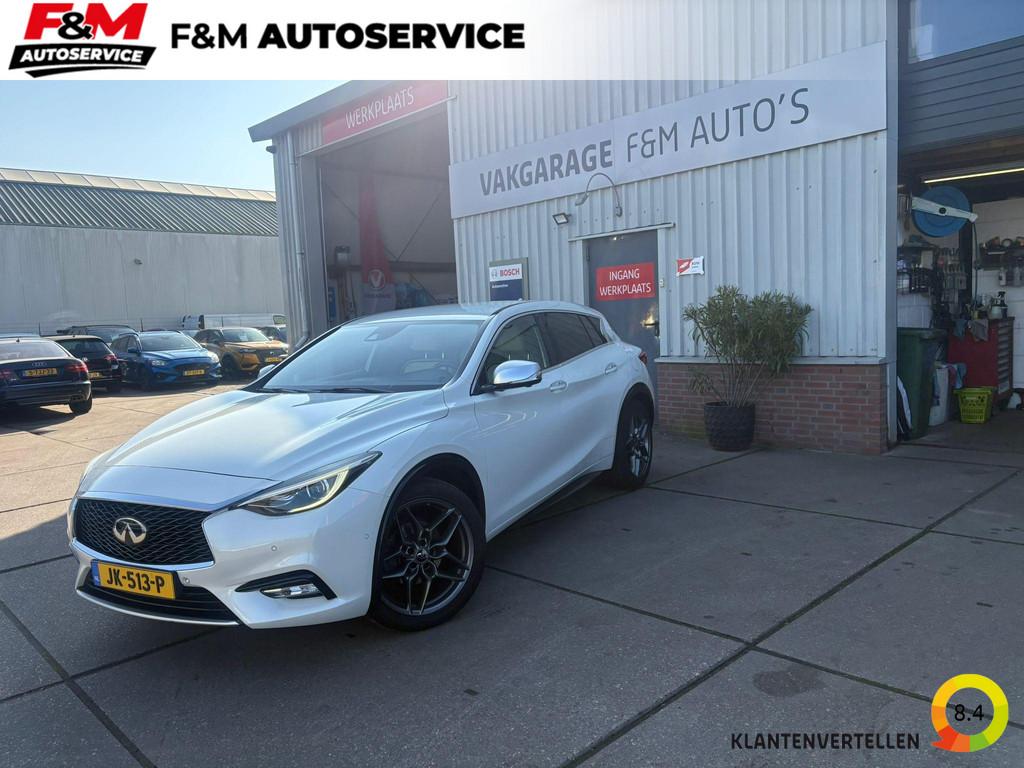 Infiniti Q30 1.6t Premium Tech 360, stoelverwarming, memory,, Auto's, Infiniti, Gebruikt, 700 kg, Wit, Bedrijf