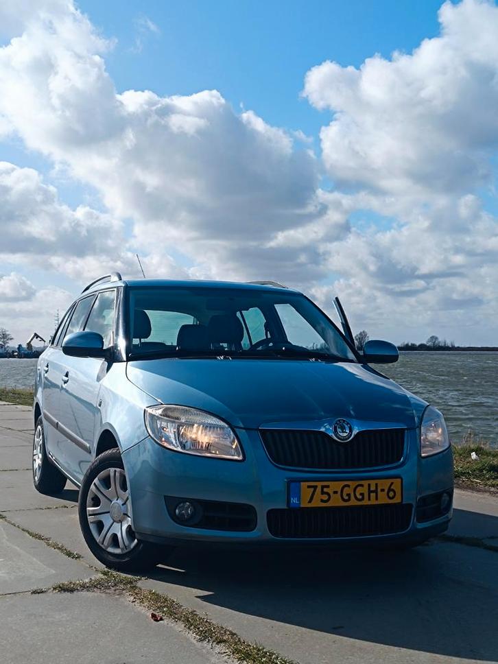 Skoda Fabia 1.4 16V 63KW Combi Ambiante 2008 Blauw, Auto's, Skoda, Particulier, Fabia, ABS, Adaptieve lichten, Airbags, Airconditioning