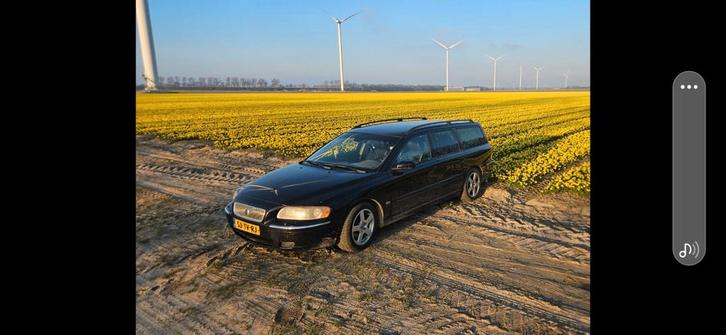 Volvo V70 2.4 D5 136KW Geartronic 2006 Zwart, Auto's, Volvo, V70, Diesel, F, Stationwagon, Automaat, Geïmporteerd, Zwart, Voorwielaandrijving