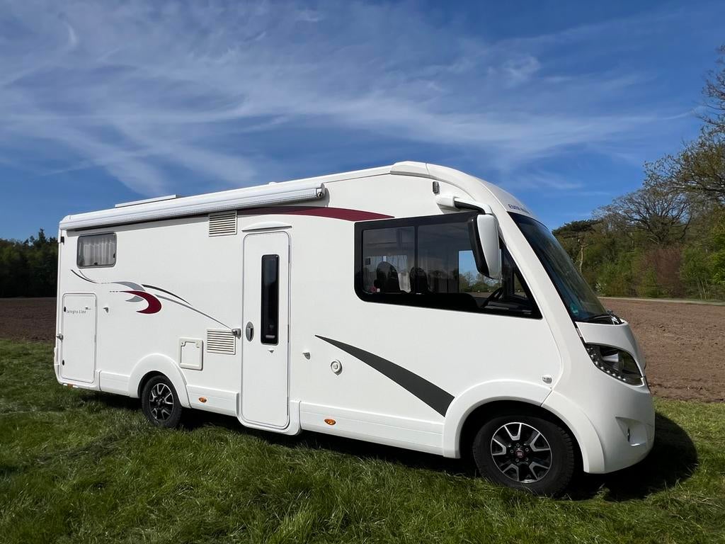 Mooie Euramobil 2016 met weinig kilometers, Integraal, Luifel, Ringverwarming, Fiat