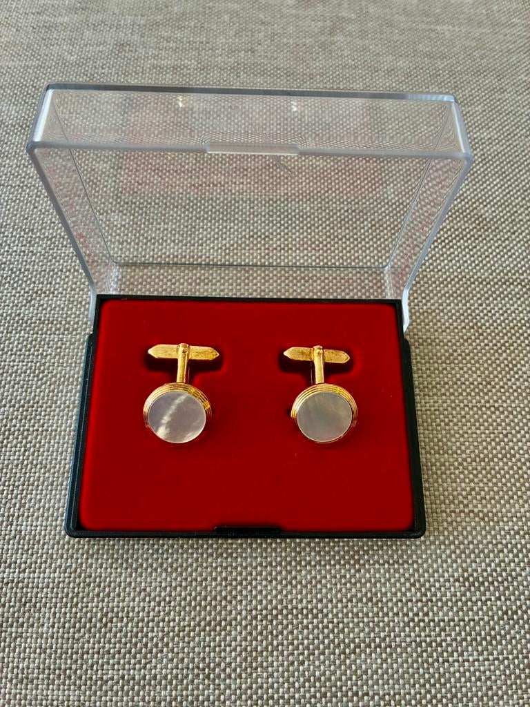 Manchetknopen met parelmoer, Sieraden, Tassen en Uiterlijk, Manchetknopen, Ophalen of Verzenden, Zo goed als nieuw, Overige materialen