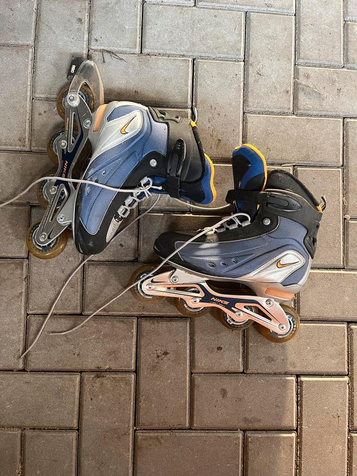 Nike skeelers - Maat 42 - Zo goed als nieuw, Sport en Fitness, Skeelers, Zo goed als nieuw, Inline skates 4 wielen, Overige merken