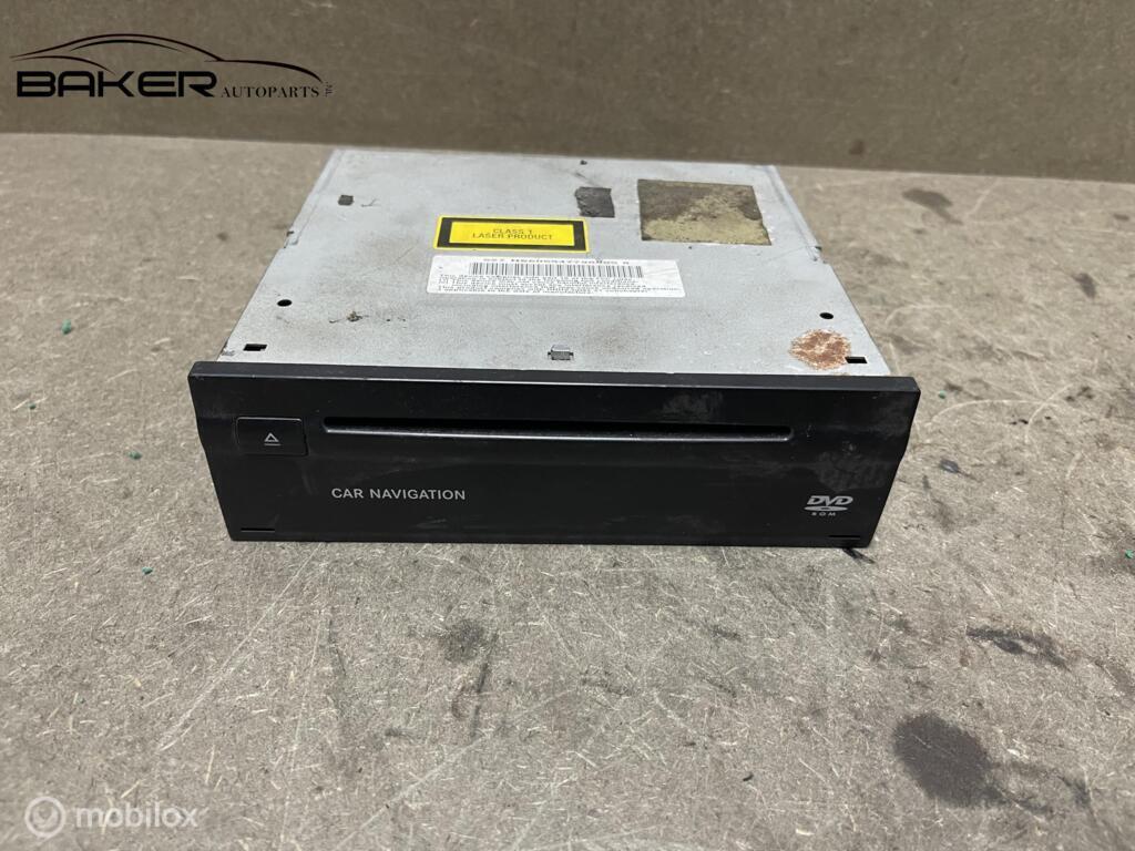 Navigatiemodule Mercedes E-klasse W211 (2-9) A2208206085005, Gebruikt, Mercedes-Benz, Ophalen of Verzenden, Mercedes-Benz