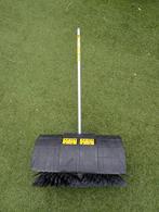 STIHL Borstelrol KB-KM, Ophalen, Zo goed als nieuw, Bezem, Stihl