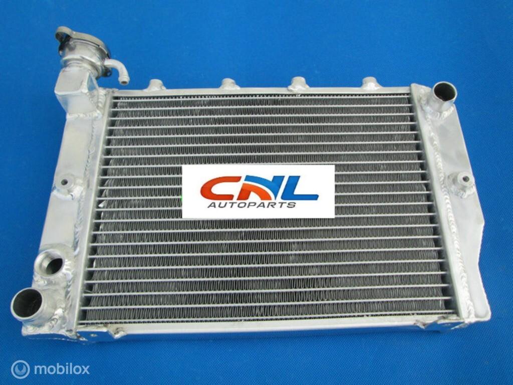 Radiateur HONDA V45 VF700C vf 700 Magna 82 83 84 1985 1986, Nieuw, Ophalen of Verzenden