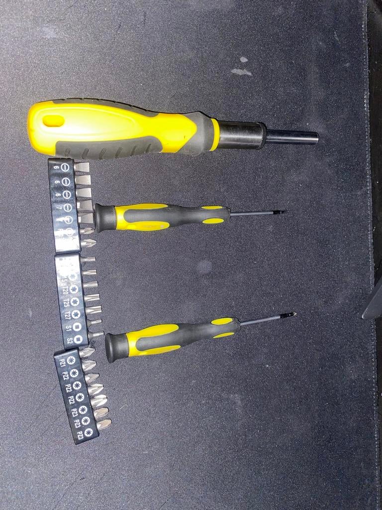 Schroevendraaierset met diverse bits, Ophalen, Gebruikt