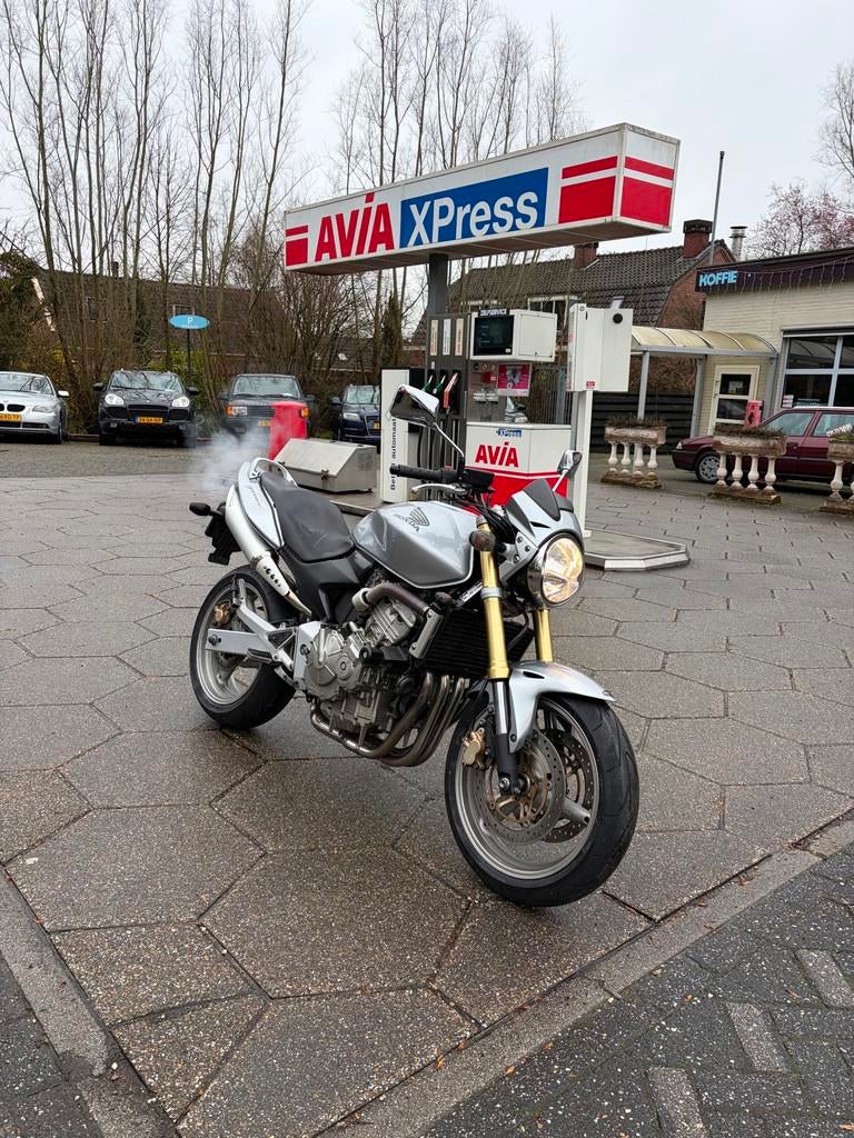 Honda Tour CB 600 F Hornet, Motoren, Motoren | Honda, Rijksstraatweg 248
3634AN  Loenersloot, NL, Sportuitlaat, Bedrijf, Meer dan 35 kW