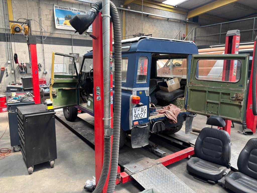 4-koloms hefbrug 4-ton in goede staat, Ophalen, Zo goed als nieuw