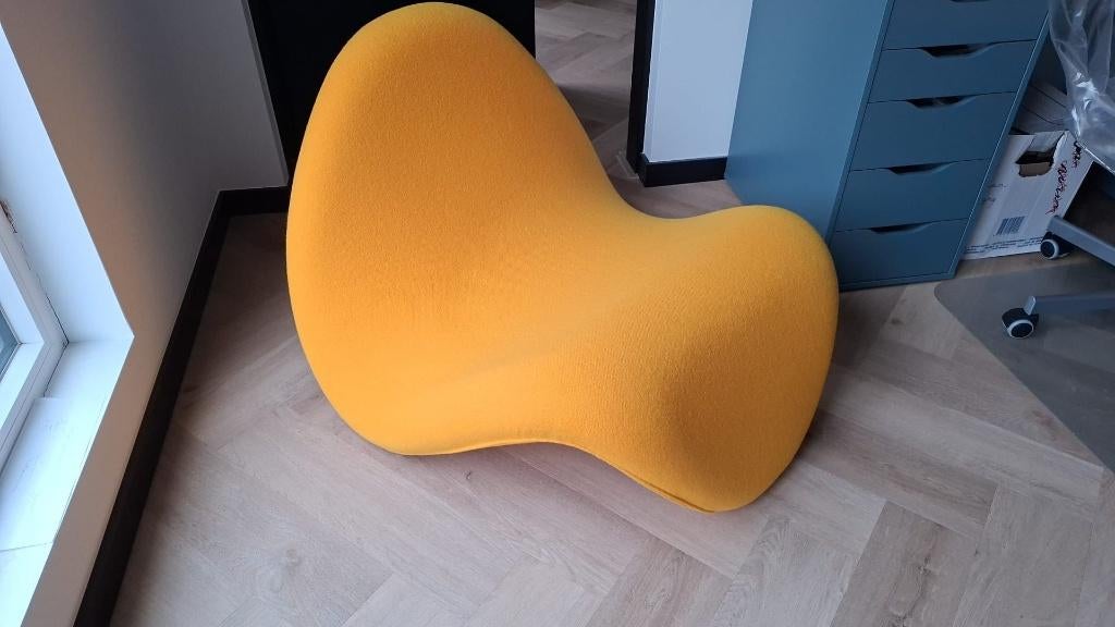 Tongue van Pierre Paulin, Huis en Inrichting, Fauteuils, Ophalen, Klassieke kunst, 75 tot 100 cm, Zo goed als nieuw