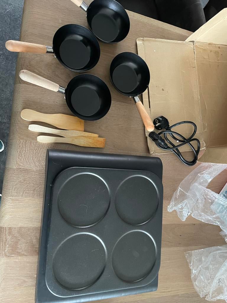 Party wokset voor 4 personen, Ophalen, Zo goed als nieuw, 4 t/m 7 personen