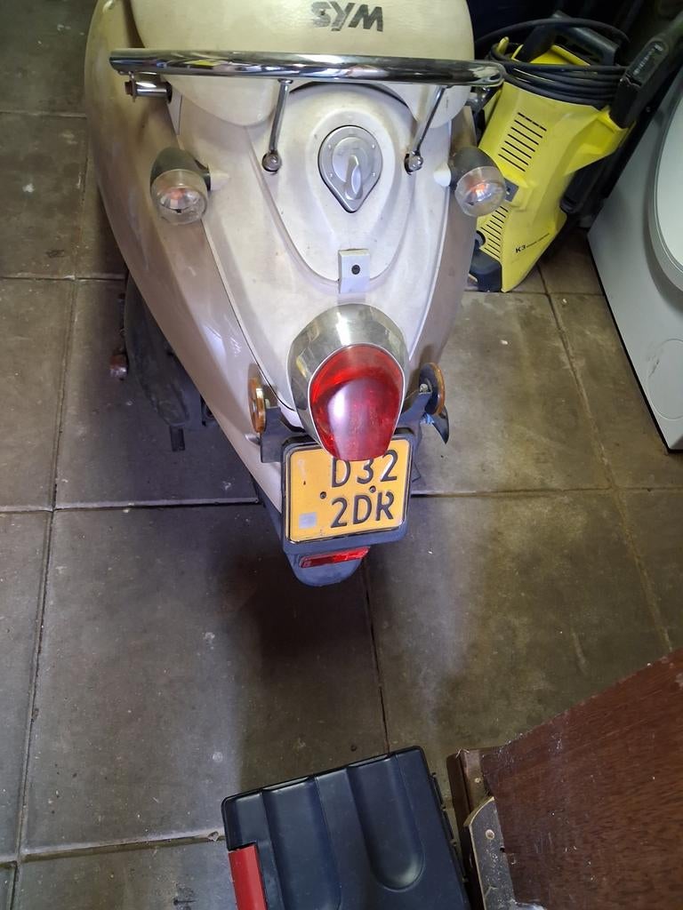 Scooter, Ophalen, Benzine