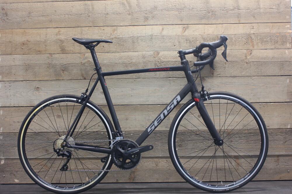 Sensa Romagna SLE 22 speed 105 nu na inruil € 1099, Fietsen en Brommers, Fietsen | Racefietsen, Nieuw