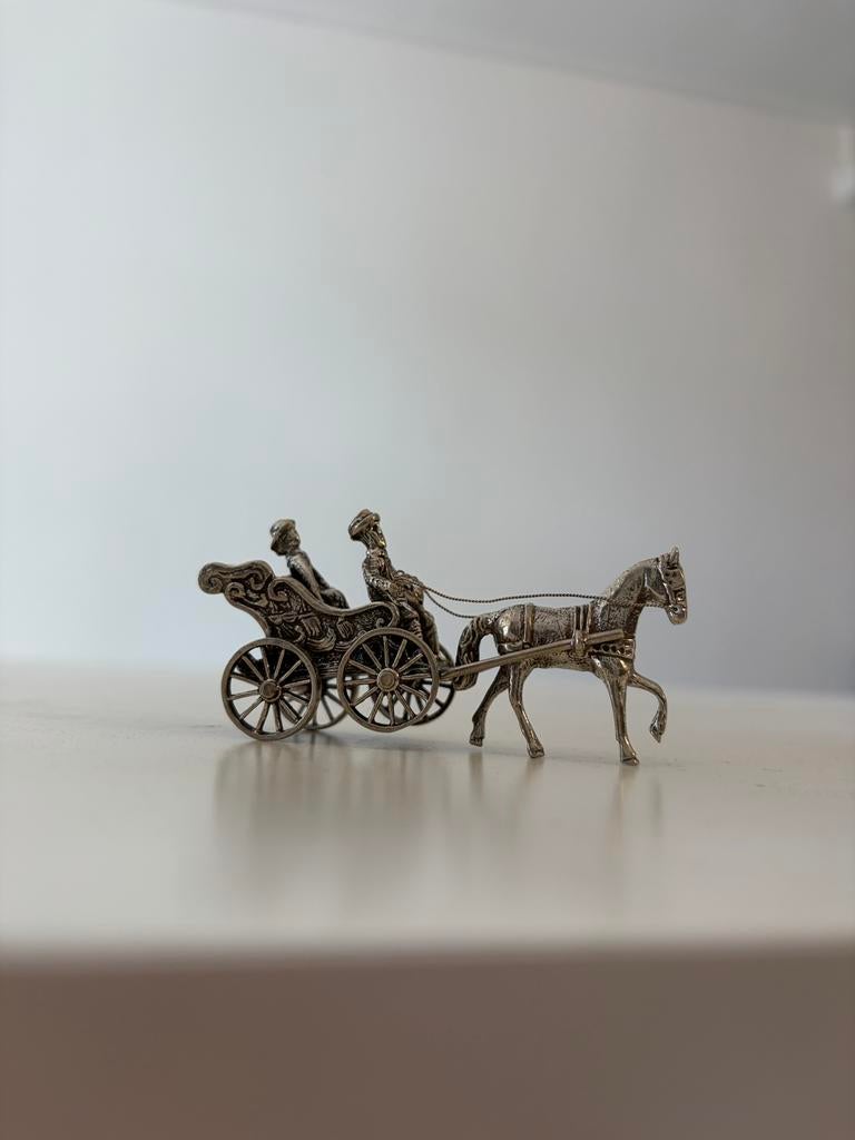 Antieke  koets met paard en figuren, Antiek en Kunst, Ophalen of Verzenden