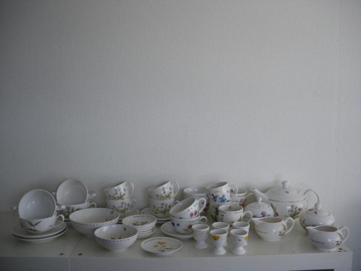 Marjolein Bastin Wildflowers servies, Huis en Inrichting, Keuken | Servies, Zo goed als nieuw, Bord(en), Wedgwood, Aardewerk, Ophalen of Verzenden