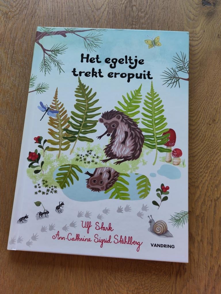 Prentenboek 'Het egeltje trekt eropuit' (Ikea), Boeken, Ophalen of Verzenden, Zo goed als nieuw, Fictie algemeen