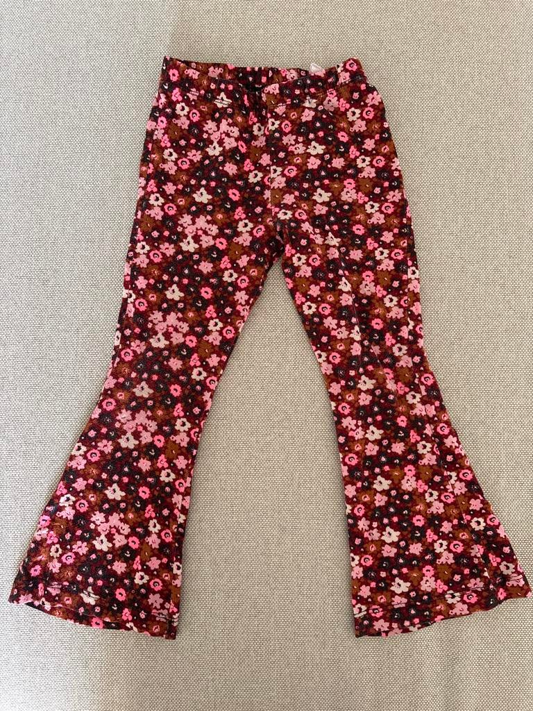 Vrolijke flared broek met bloemenprint - Zeeman (98/104), Kinderen en Baby's, Kinderkleding | Maat 98, Ophalen of Verzenden, Gebruikt
