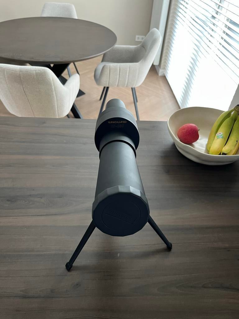 Vanguard SF-601 telescoop met statief en opbergtas, Ophalen, Lenzentelescoop (refractor), Met statief, Zo goed als nieuw