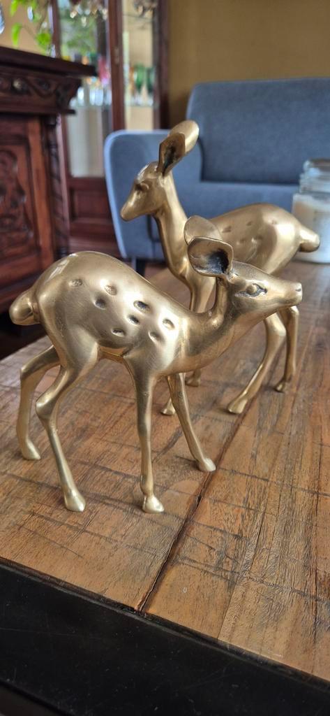 2 Messing Herten Beeldjes - 20 en 16 cm hoog, Antiek en Kunst, Kunst | Beelden en Houtsnijwerken, Ophalen of Verzenden