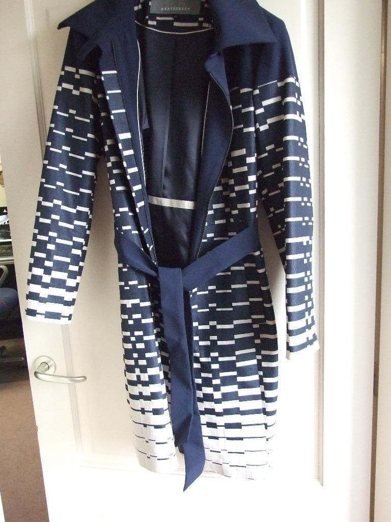 Mart Visser blauw beige coat voorjaar 42, Kleding | Dames, Jassen | Zomer, Zo goed als nieuw, Maat 42/44 (L), Blauw, Ophalen of Verzenden