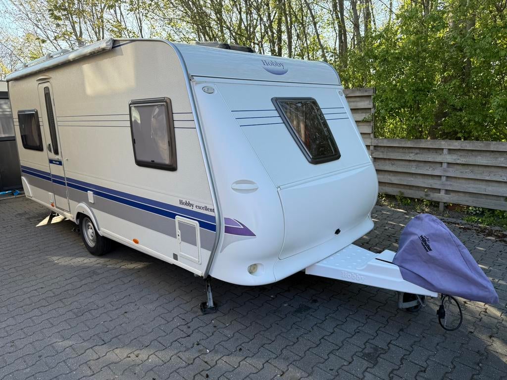 Hobby 495 UFE  Excellent – Voortent Mover Zakluifel, Caravans en Kamperen, Rondzit, Hobby, Frans bed, Particulier