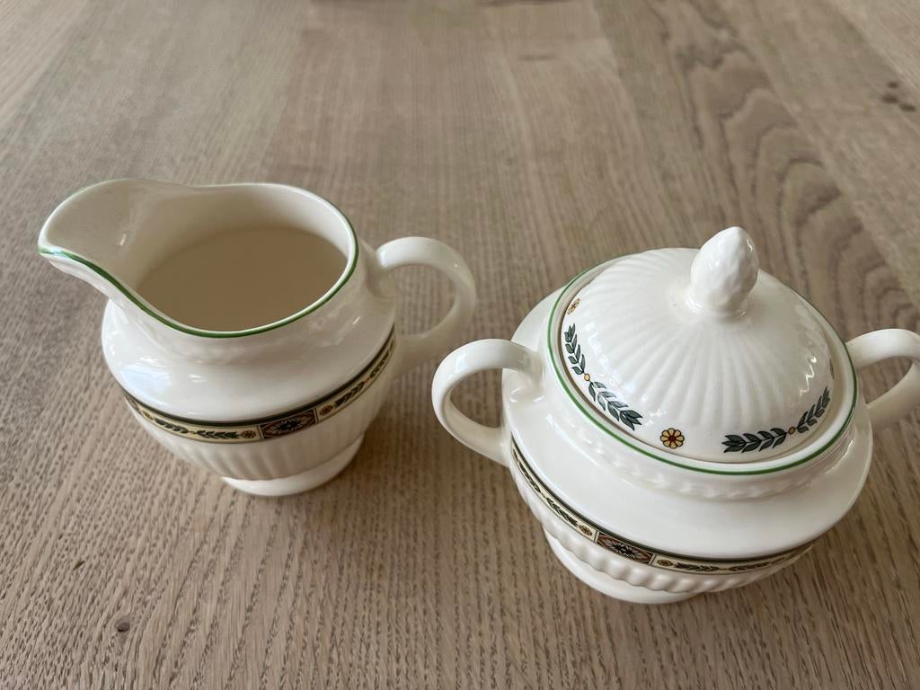 Wedgwood Carlton Suiker- en Melkstel, Ophalen of Verzenden