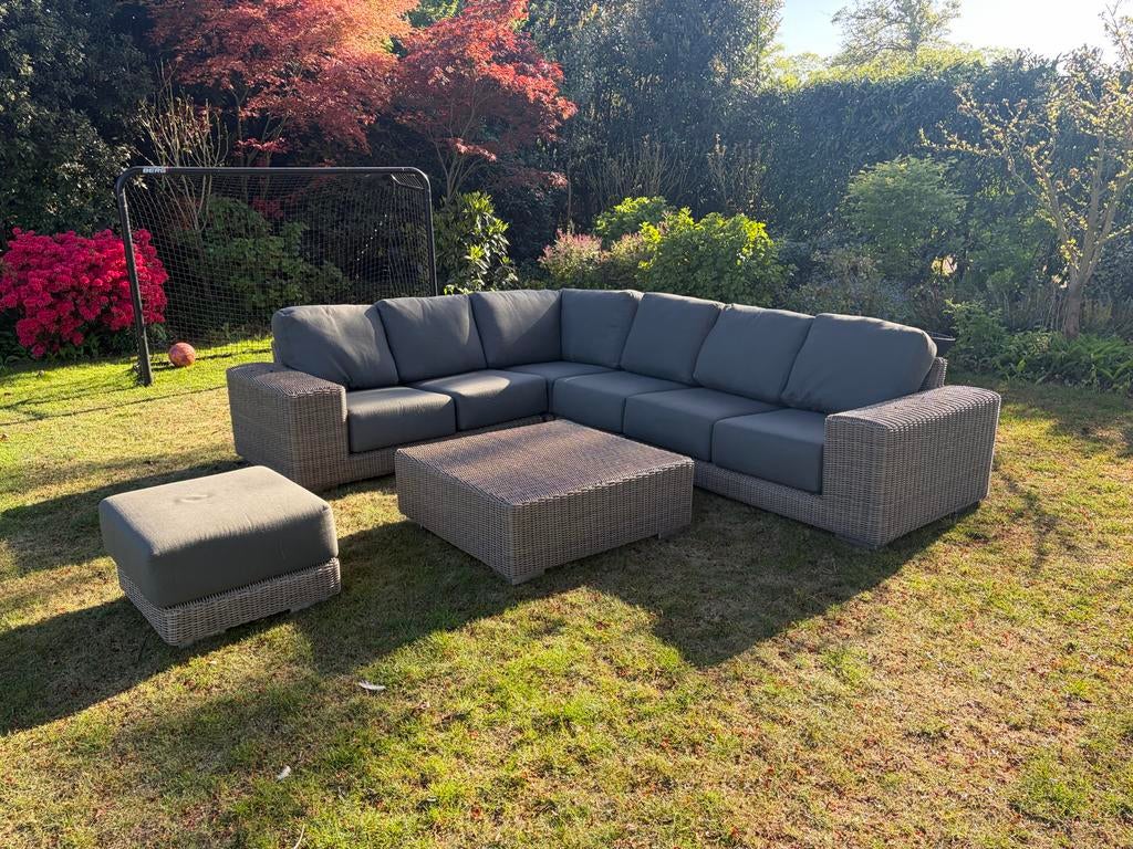 4 Seasons Outdoor loungeset hoekbank met tafel en poef, Ophalen, Zo goed als nieuw, Loungeset, Wicker