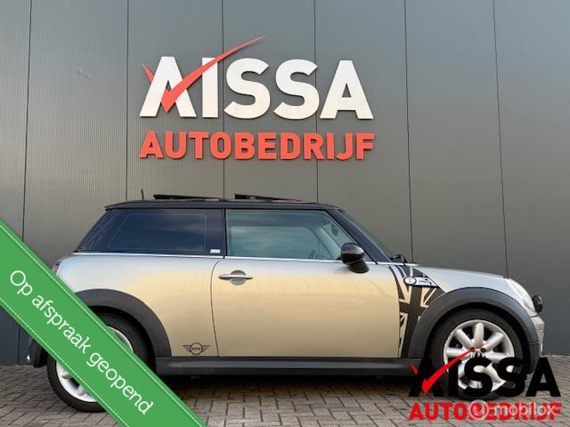 Mini Mini 1.6 Cooper Pepper Vol opties! Navi|Panodak|Cruise|, Auto's, Mini, Voorwielaandrijving, Gebruikt, 750 kg, 4 cilinders