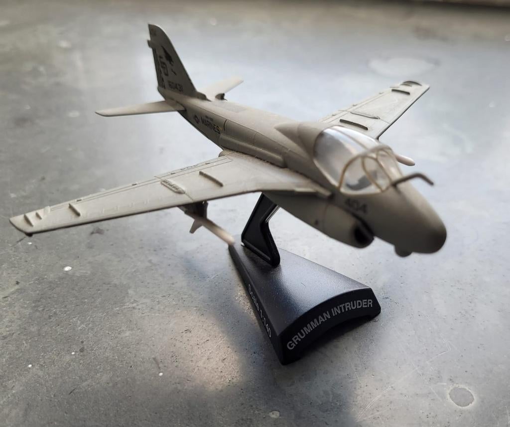 Grumman intruder gevechtsvliegtuig plane fighter plane, Ophalen of Verzenden, 1:72 tot 1:144, Overige merken