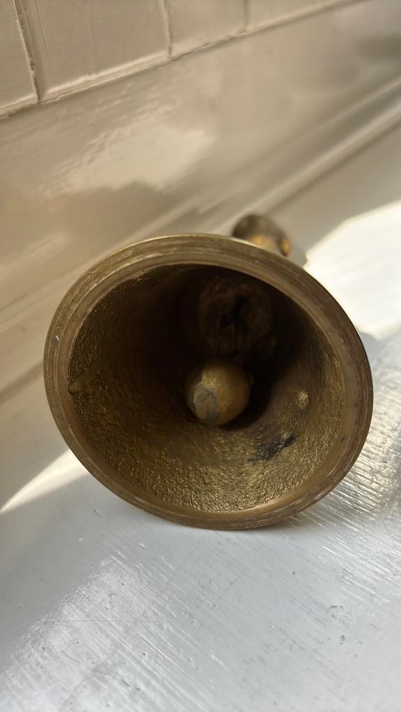 Oude messing hand/ tafel bellen, Ophalen of Verzenden