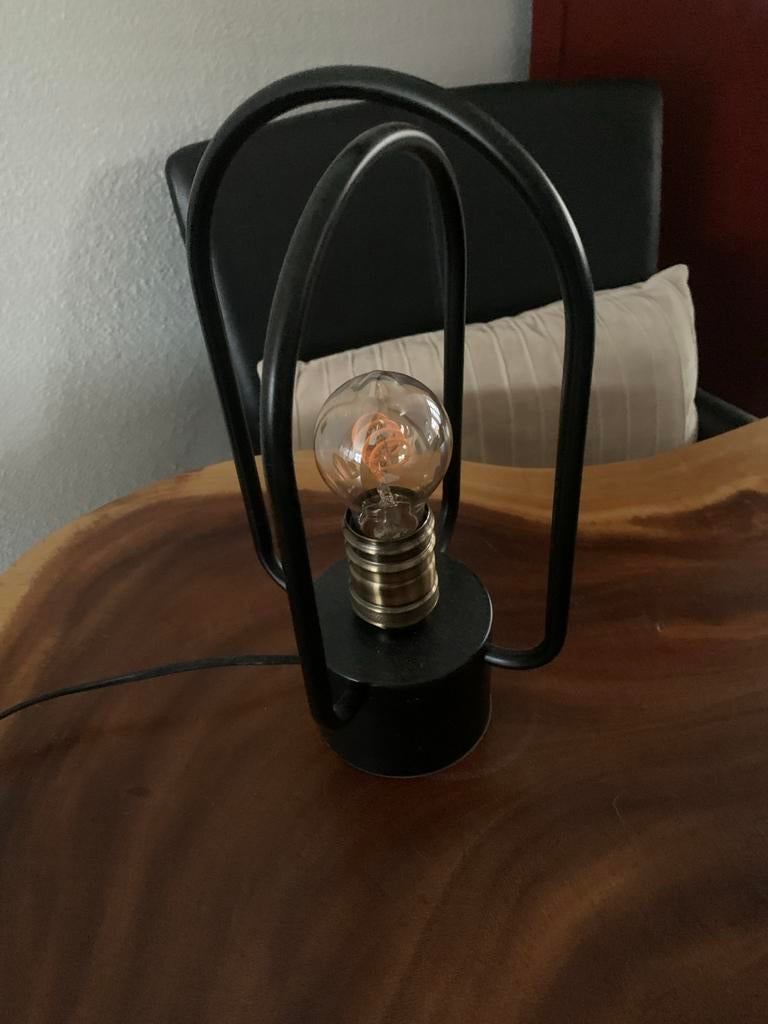 Tafellamp Pauw - Stijlvolle lamp, Huis en Inrichting, Ophalen of Verzenden, Gebruikt, Metaal, Minder dan 100 cm