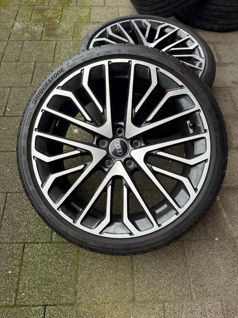Originele Audi velgen met Bridgestone Potenza Sport banden, Auto-onderdelen, Banden en Velgen, 19 inch, Gebruikt, Banden en Velgen