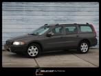 Volvo XC70 2.4 D5 Trekhaak Automaat Navigatie Cruise Leer, Auto's, Automaat, 1694 kg, Zwart, Bruin
