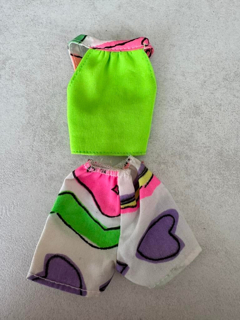 Barbie kleding setje jaren 90, Ophalen of Verzenden, Gebruikt, Kleertjes