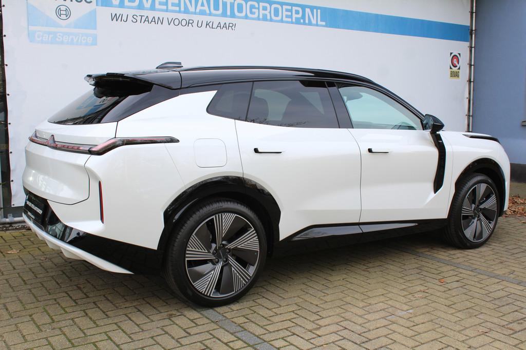 Lynk & Co 08 1.5 More | Direct leverbaar! | Elektrische mass, Auto's, Lynk & Co, Verwarming stoelen achter, Gebruikt, 4 cilinders