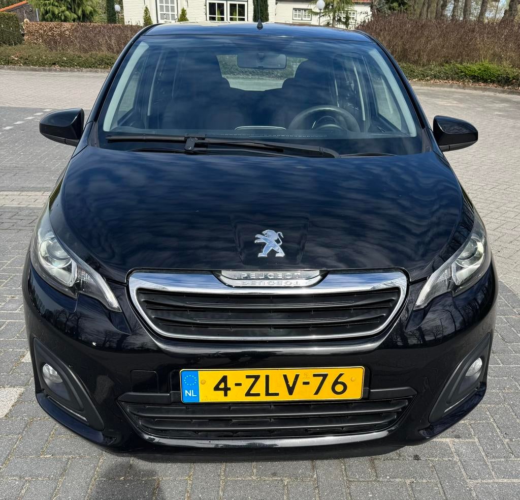 Peugeot 108 1.0 12V E-vti 51KW 5DR 2015 Zwart, Voorwielaandrijving, Stof, Zwart, 4 stoelen