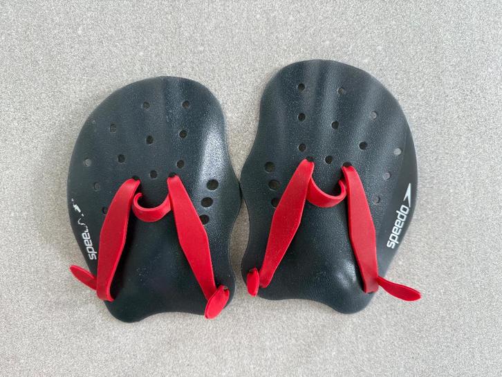 Zwempeddels / hand paddles Speedo maat S, Sport en Fitness, Overige Sport en Fitness, Gebruikt, Ophalen of Verzenden