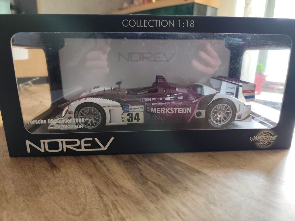 Norev Porsche RS Spyder 2008 Merkstein - Schaalmodel 1:18, Ophalen, Zo goed als nieuw, Norev