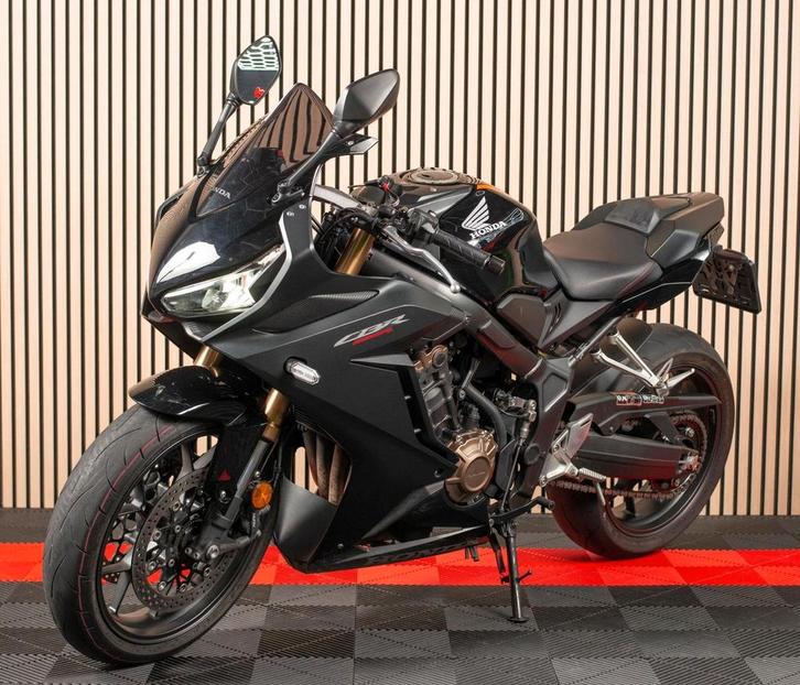 HONDA CB 650 R (bj 2022), Motoren, Motoren | Honda, Bedrijf, Naked bike, 12 t/m 35 kW
