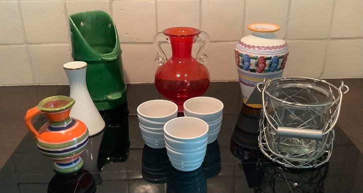 Vaas(jes) kannetjes en bloempotjes en ‘n Winterling vaasje, Huis en Inrichting, Woonaccessoires | Vazen, Zo goed als nieuw, Overige kleuren