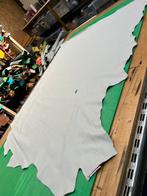 Beige kleur leer lap 1.3 mm dikte soepel en glad A-149, Hobby en Vrije tijd, Stoffen en Lappen, Beige, Leer of Kunstleer, Ophalen of Verzenden