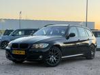 BMW 3-serie Touring 318i Business Line/ ONDERHOUDEN, Auto's, Achterwielaandrijving, Zwart, Origineel Nederlands, Handgeschakeld
