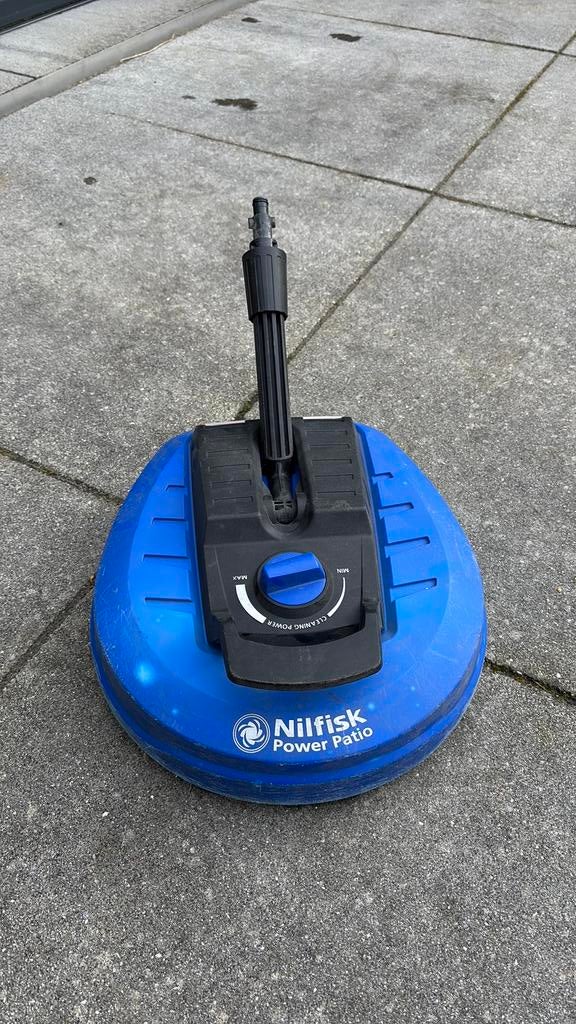 Terrasreingiger  Nilfisk, Ophalen, Gebruikt, Elektrisch