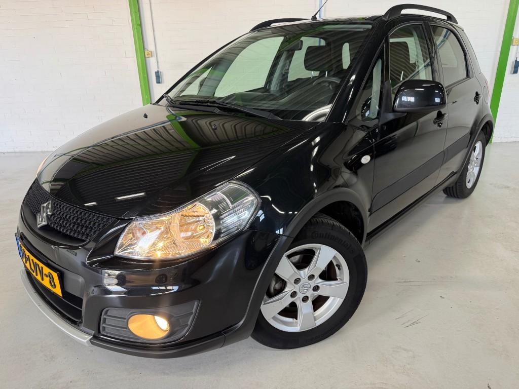 Suzuki SX4 1.6 EXCLUSIVE / Trekhaak / 95352 km / Stoelverwar, Auto's, Suzuki, Voorwielaandrijving, Euro 5, Gebruikt, 4 cilinders