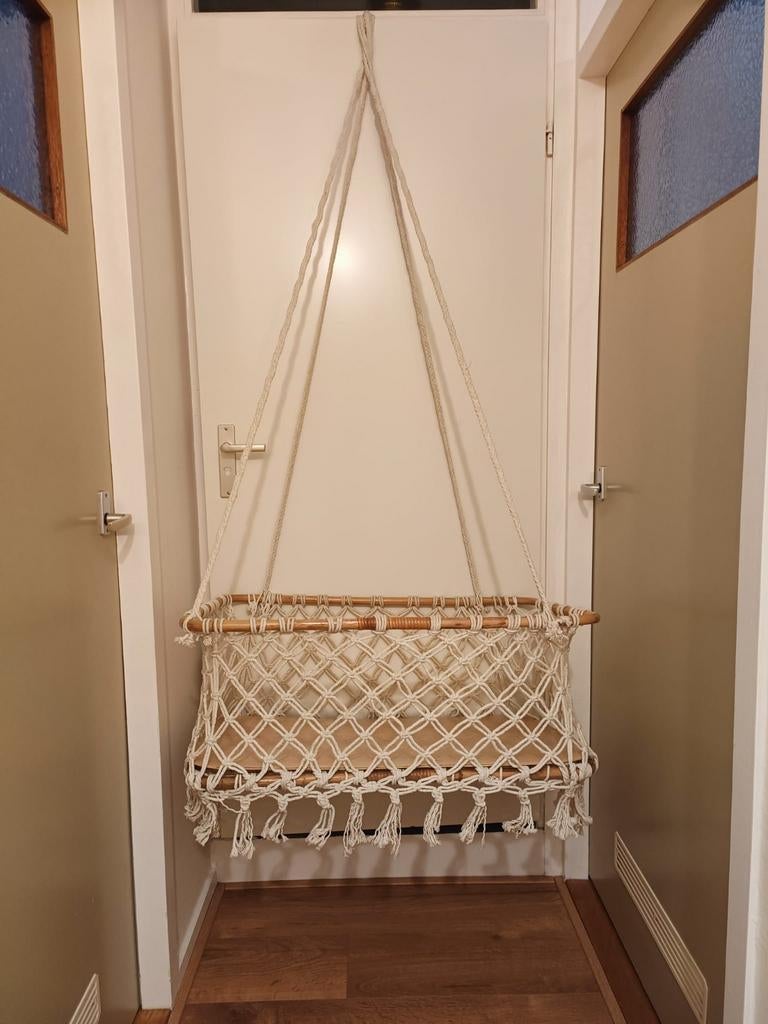 Bamboe Macrame baby hangwieg/schommel, Kinderen en Baby's, Babywiegjes en Ledikanten, Ophalen of Verzenden, Zo goed als nieuw