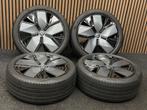 Originele 19 inch VW Passat B9 B8 Leeds 5x112 ET44 Pirelli, Auto-onderdelen, Banden en Velgen, ., Banden en Velgen, 235 mm, .