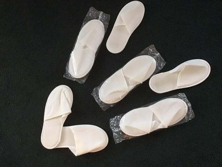 7 Paar  nieuwe BADSTOF SLIPPERTJES!!!, Sport en Fitness, Sauna, Nieuw, Complete sauna, Ophalen of Verzenden