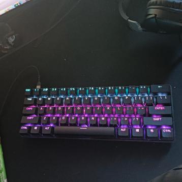 Apex pro mini met draad beschikbaar voor biedingen