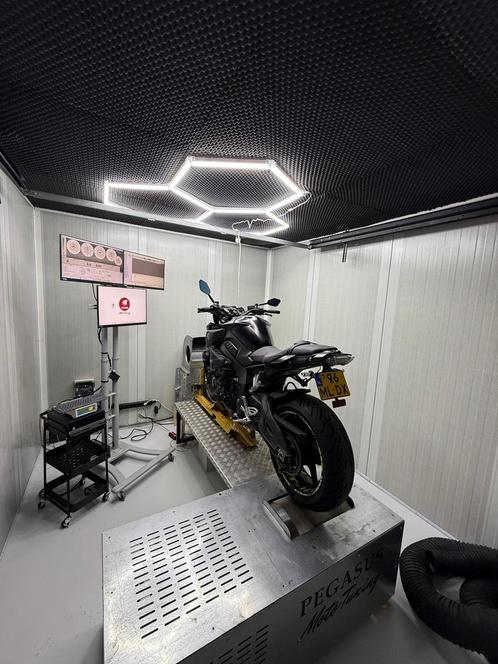 ECU Flash - Moto Tuning - Testbank - 35kw A2 - QS - Woolich, Diensten en Vakmensen, Auto en Motor | Monteurs en Garages