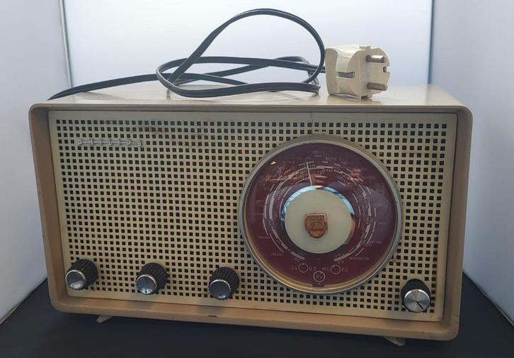Philips B2X80U/01 buizenradio - Werkend, Audio, Tv en Foto, Radio's, Gebruikt, Radio, Ophalen of Verzenden