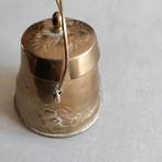 Siervat,reliëf,doofpotje,theebus,molen,bloemen,zeilschip, Antiek en Kunst, Ophalen of Verzenden, Koper